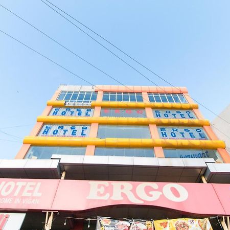 Reddoorz Plus Near Vigan City Commercial Center Exterior foto